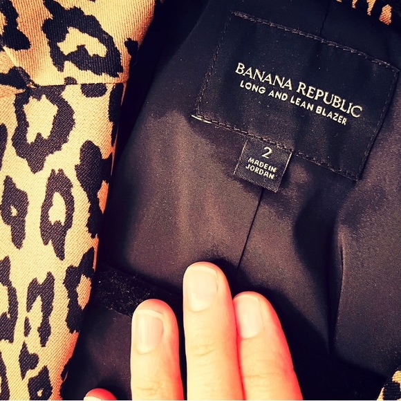 Banana Republic Long and Lean blazer - Picture 2 of 3